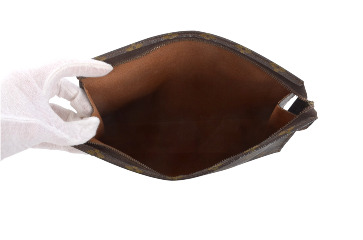 Louis Vuitton Pouch Toilette 26 Pouch Clutch Makeup Toilet Bag Monogram Vintage Designer Classic