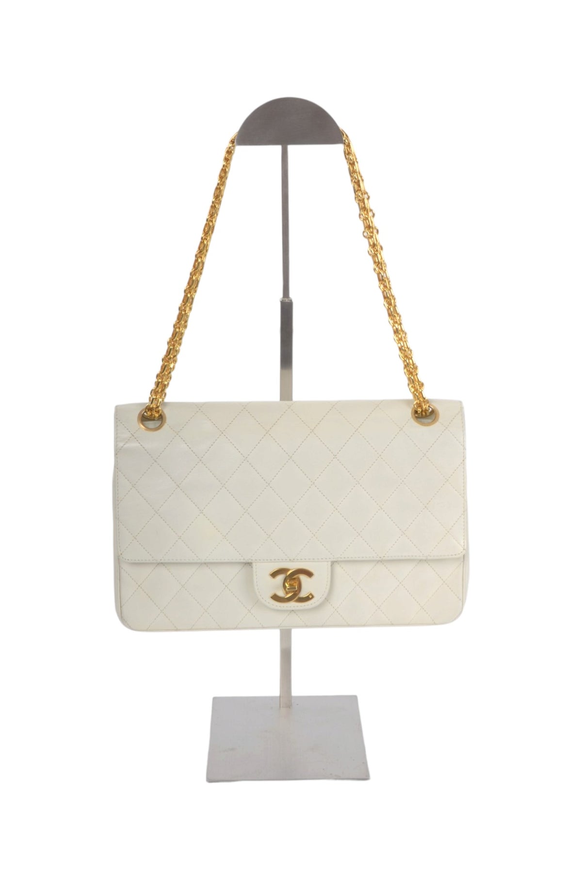 Chanel Classic Medium Double Flap Bag 25 Matelasse White Lambskin Vintage Timeless Classic Coco Mark Turn Lock Chain Shoulder Bag Crossbody