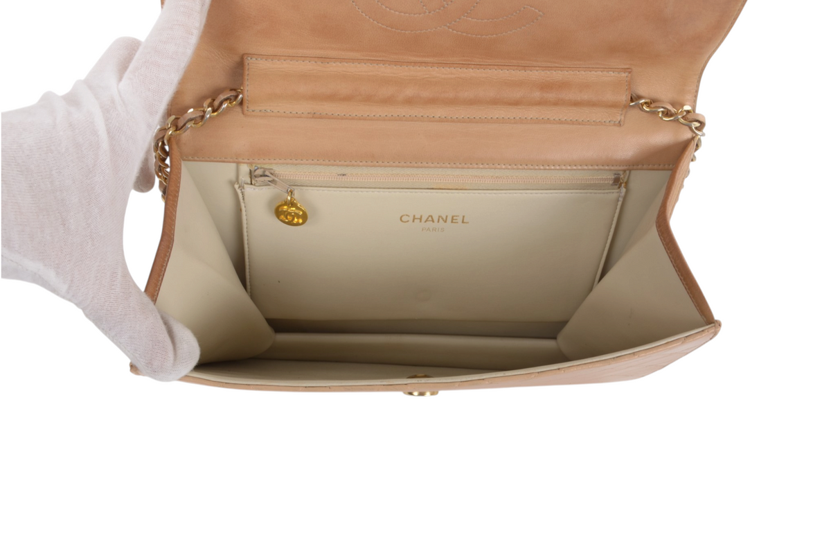 Chanel Classic Single Flap Bag Beige Lambskin Matelasse CC Lock Chain Shoulder Bag Vintage Designer