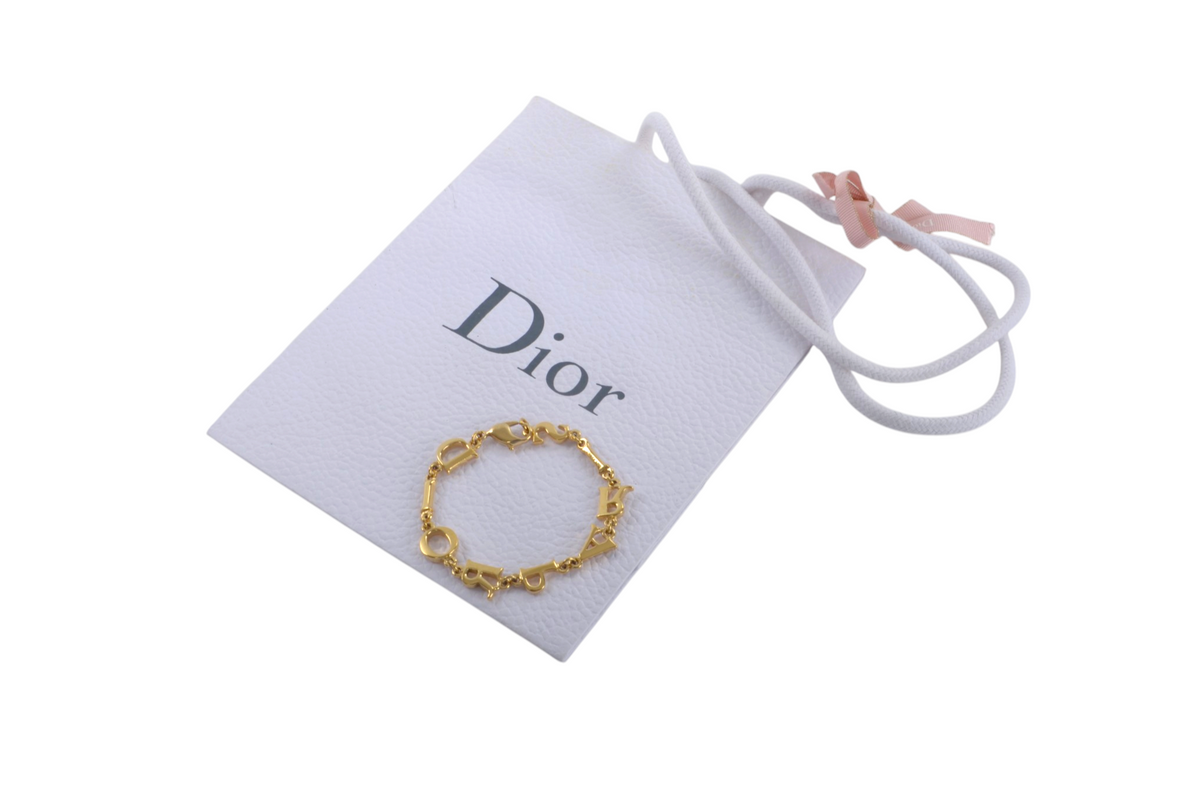 Christian Dior Letter Bracelet Link Vintage Gold Plated Metal Charm Paris Logo Designer Classic
