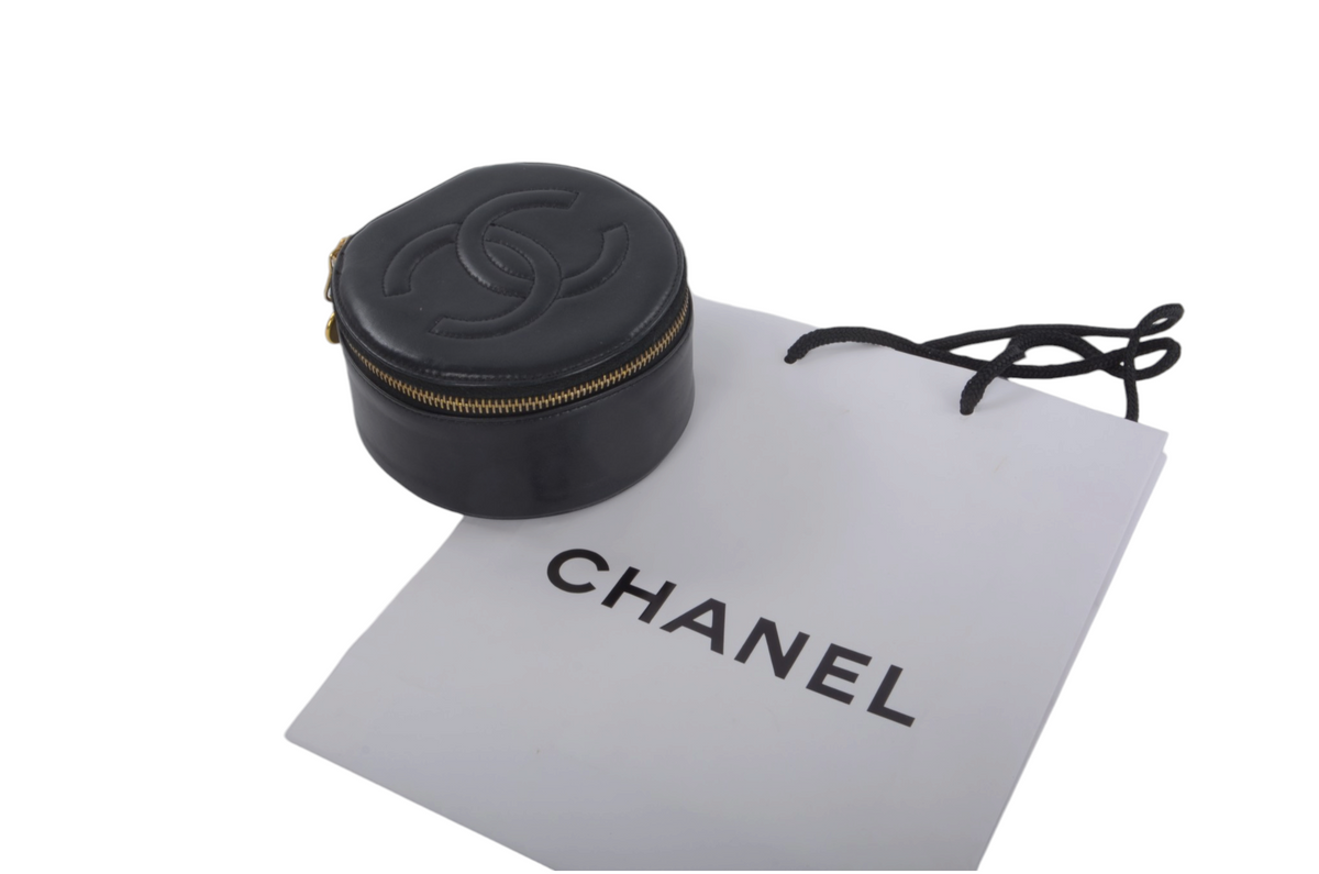 Chanel Jewelry Case Box Travel Vanity Bag CC Logo Vintage Lambskin Leather Black Make Up Pouch Designer Classic