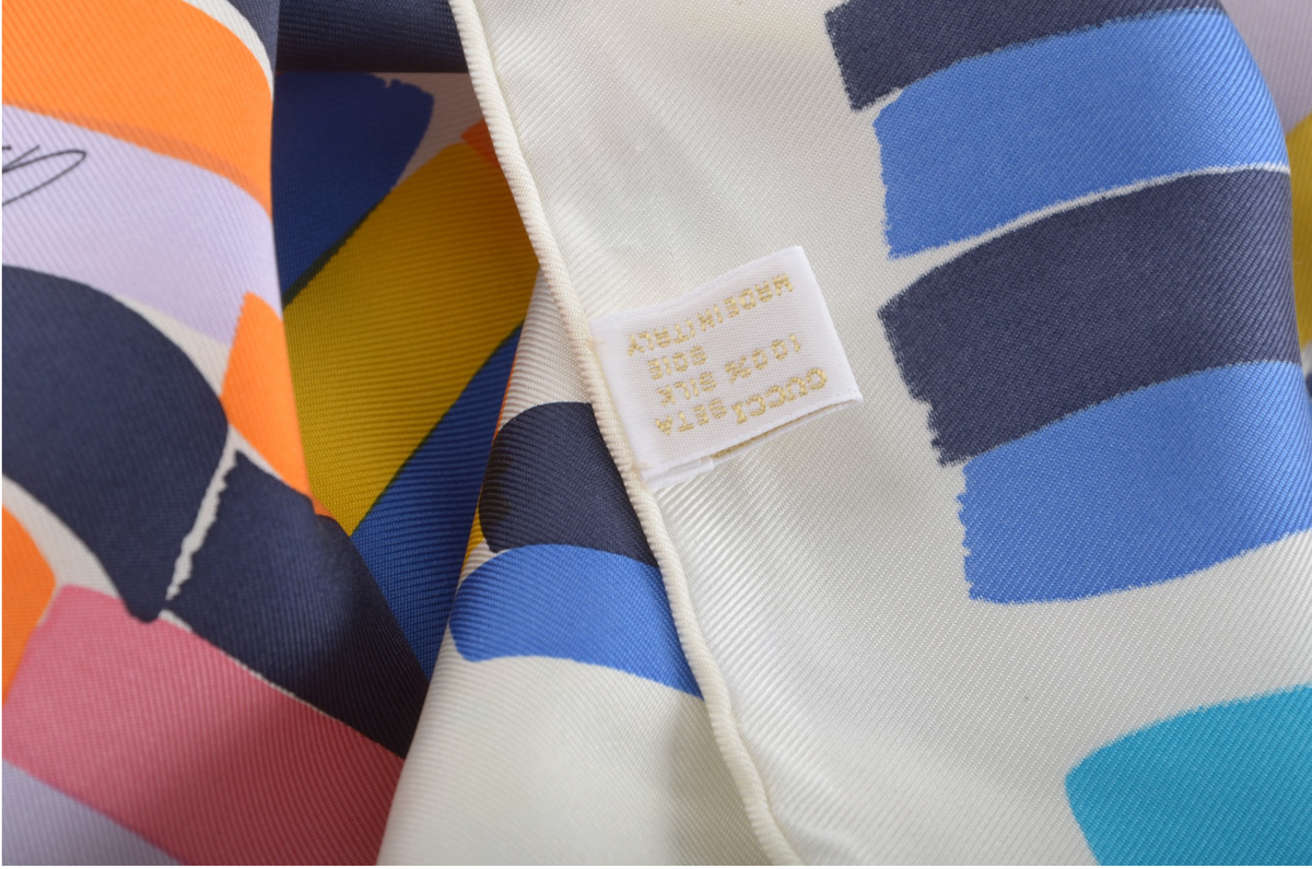 Gucci Multicolor Scarf 100% Silk Large Shawl Designer Classic Italy