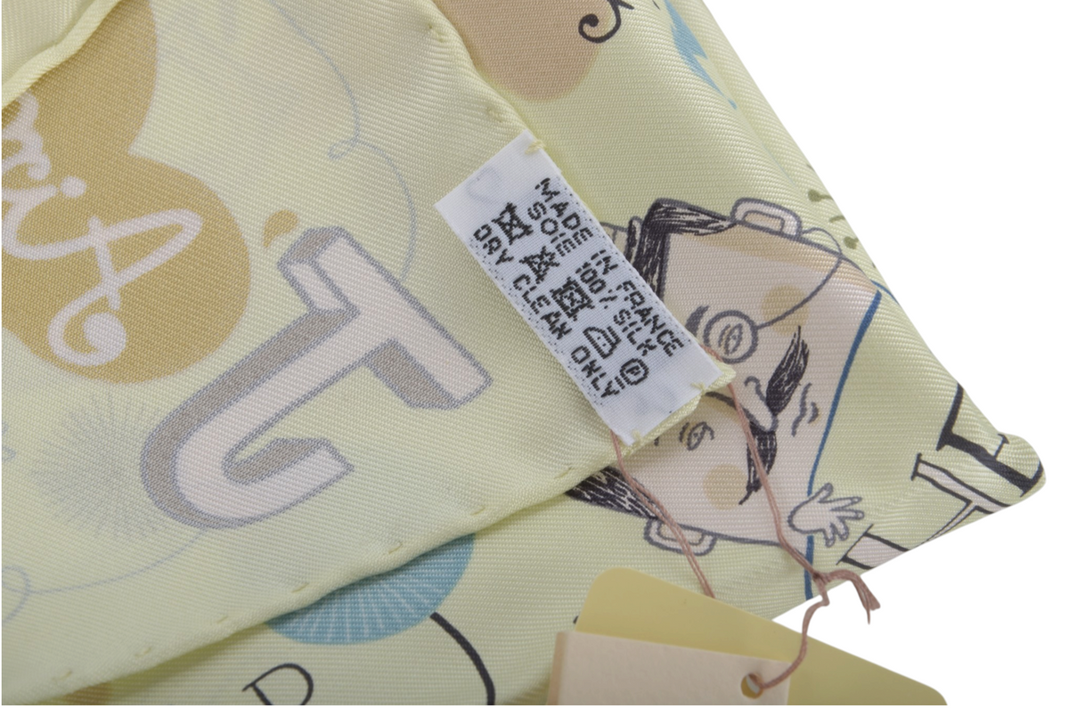 Hermès Scarf Carré 45 Les Confessions 100% Silk Multicolor Jaune Pale Beige/Yellow Designer Classic