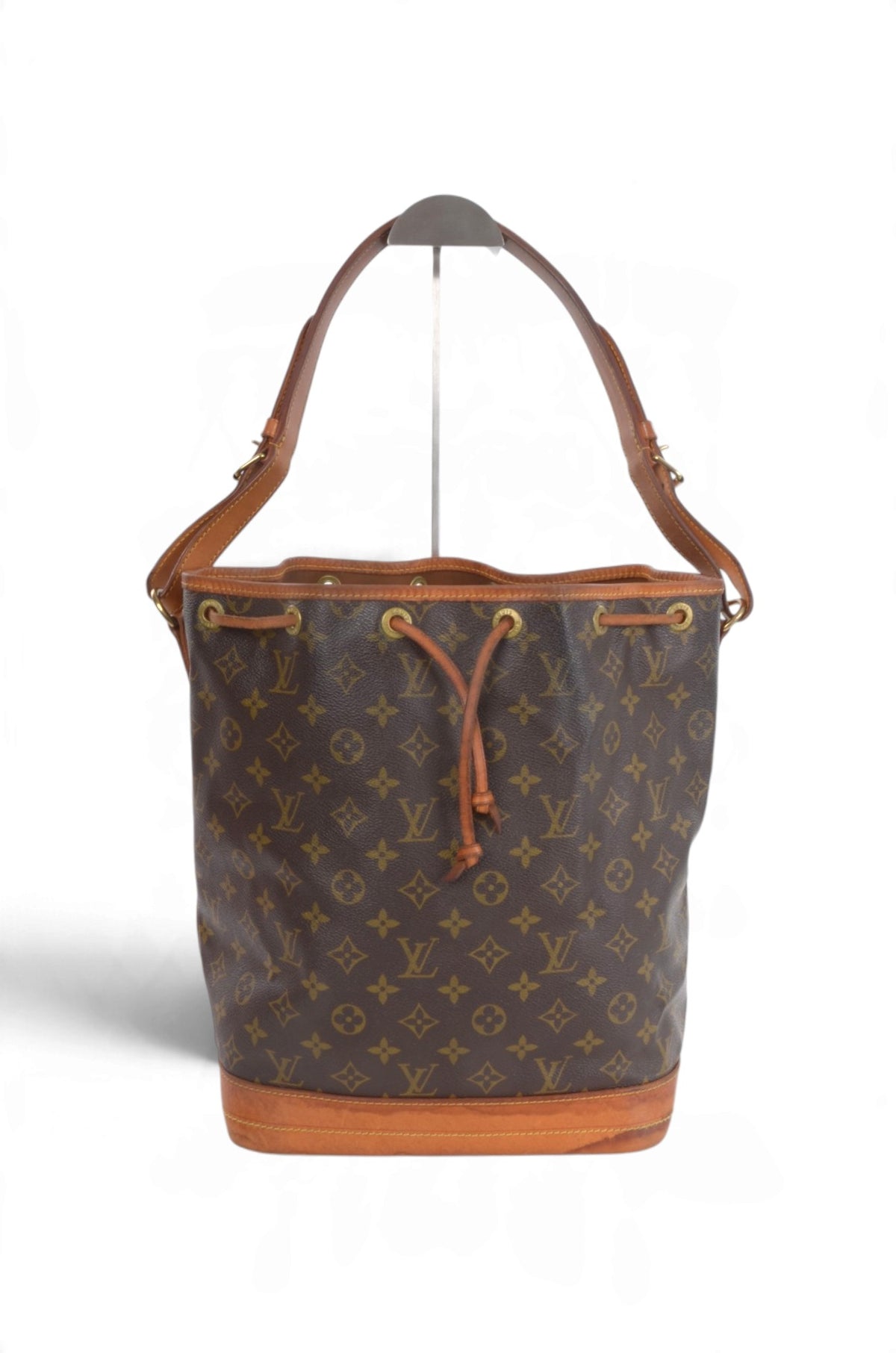 Louis Vuitton Noe Shoulder Bag Monogram Vintage Leather Designer Classic