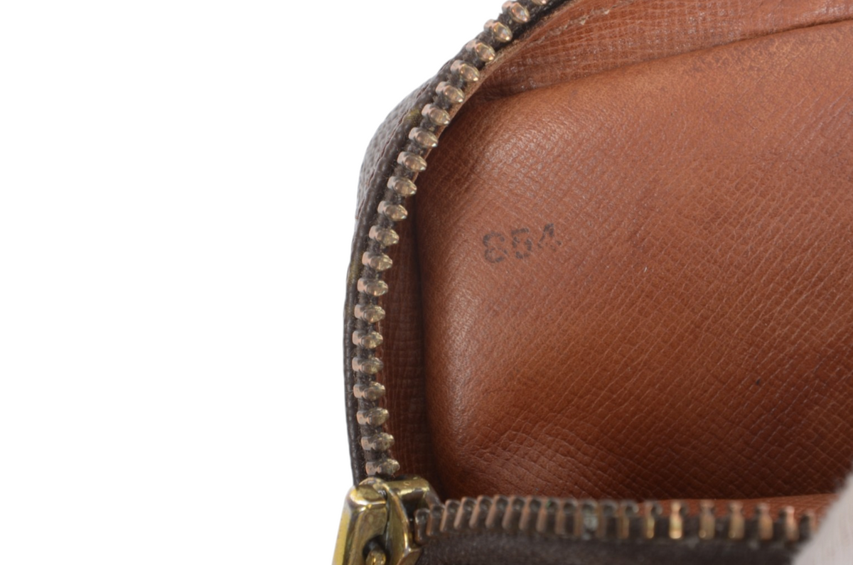Louis Vuitton Marly Bandoulière Crossbody Shoulder Bag Vintage Designer Classic