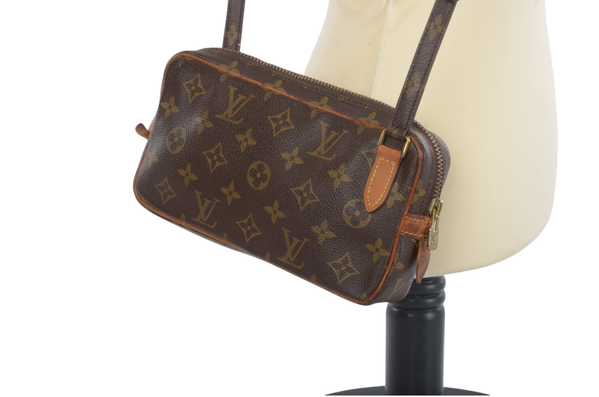 Louis Vuitton Marly Bandoulière Crossbody Shoulder Bag Vintage Designer Classic