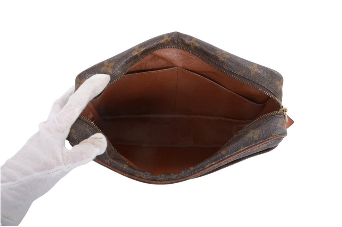 Louis Vuitton Compiegne 28 Pouch Clutch Makeup Toilet Bag Monogram Vintage Designer Classic