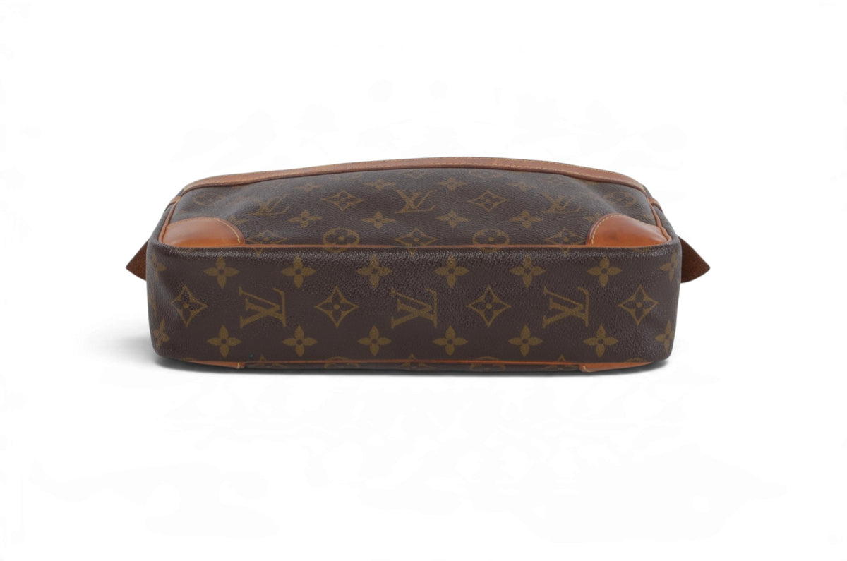 Louis Vuitton Compiegne 28 Pouch Clutch Makeup Toilet Bag Monogram Vintage Designer Classic
