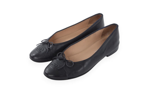 Chanel Ballet Flats Shoes Ballerina Ballet Flat Pumps Ribbon Leather Black Vintage Size 40,5