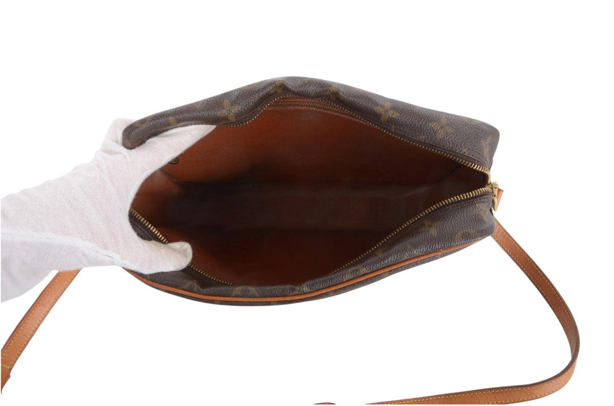 Louis Vuitton Vintage Trocadero 27 Crossbody Bag Monogram Shoulder Bag Designer Classic Authentic Luxury