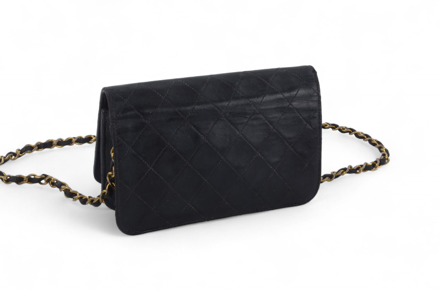 Chanel Classic Chain Shoulder Bag Black Lambskin Matelasse CC Lock Vintage Designer