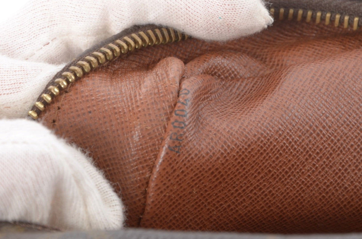 Louis Vuitton Nile M45244 Monogram Canvas Crossbody Bag – Vintage