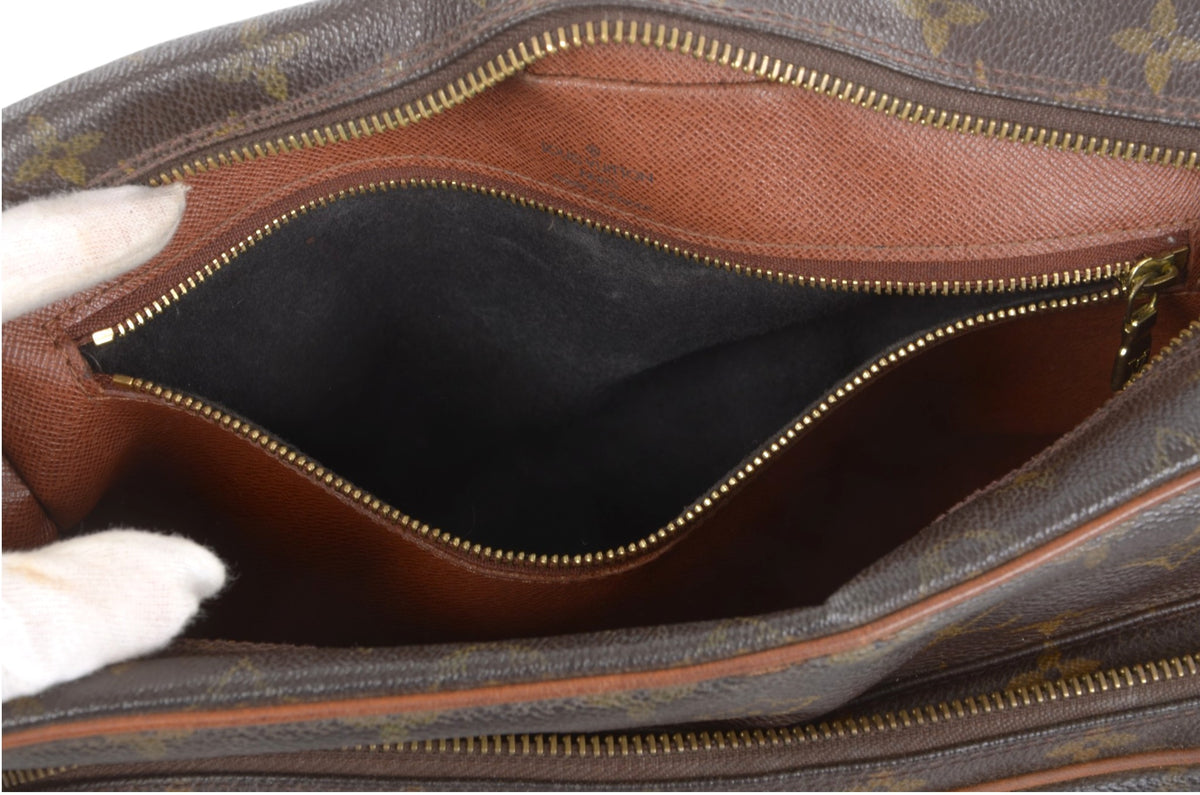 Louis Vuitton Nile M45244 Monogram Canvas Crossbody Bag – Vintage