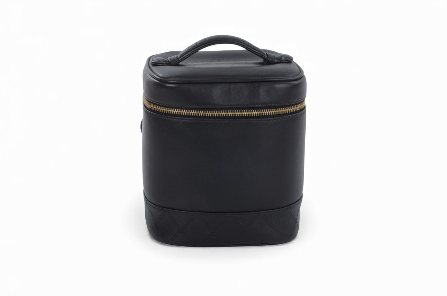 Chanel Quilted Vanity Toiletry Bag CC Logo Vintage Lambskin Leather Black Make Up Pouch