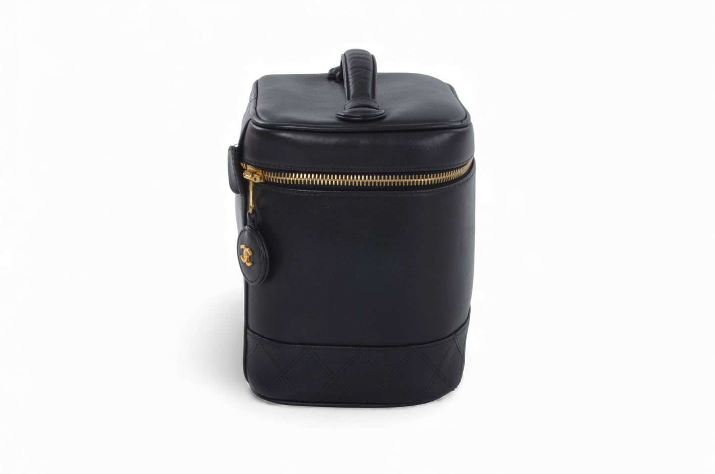 Chanel Quilted Vanity Toiletry Bag CC Logo Vintage Lambskin Leather Black Make Up Pouch