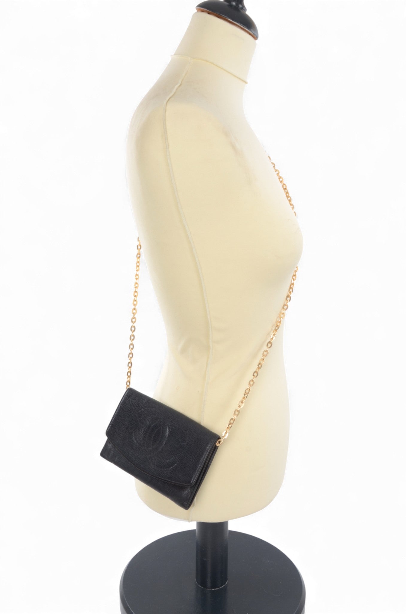 Chanel Caviar Leather Bifold Wallet Crossbody Bag Vintage Black Designer Classic