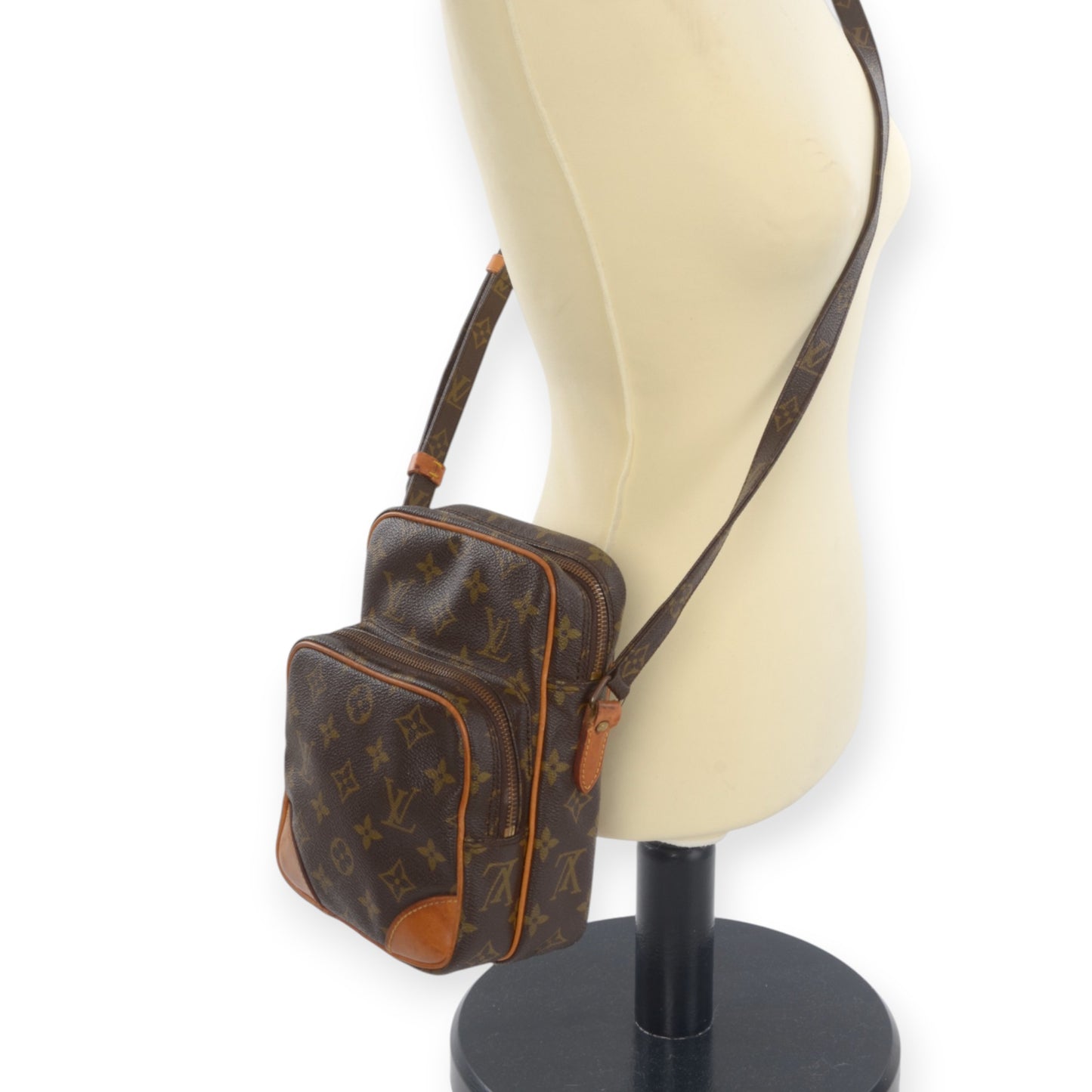 Louis Vuitton Amazon Vintage Crossbody Shoulder Bag Monogram Designer Classic