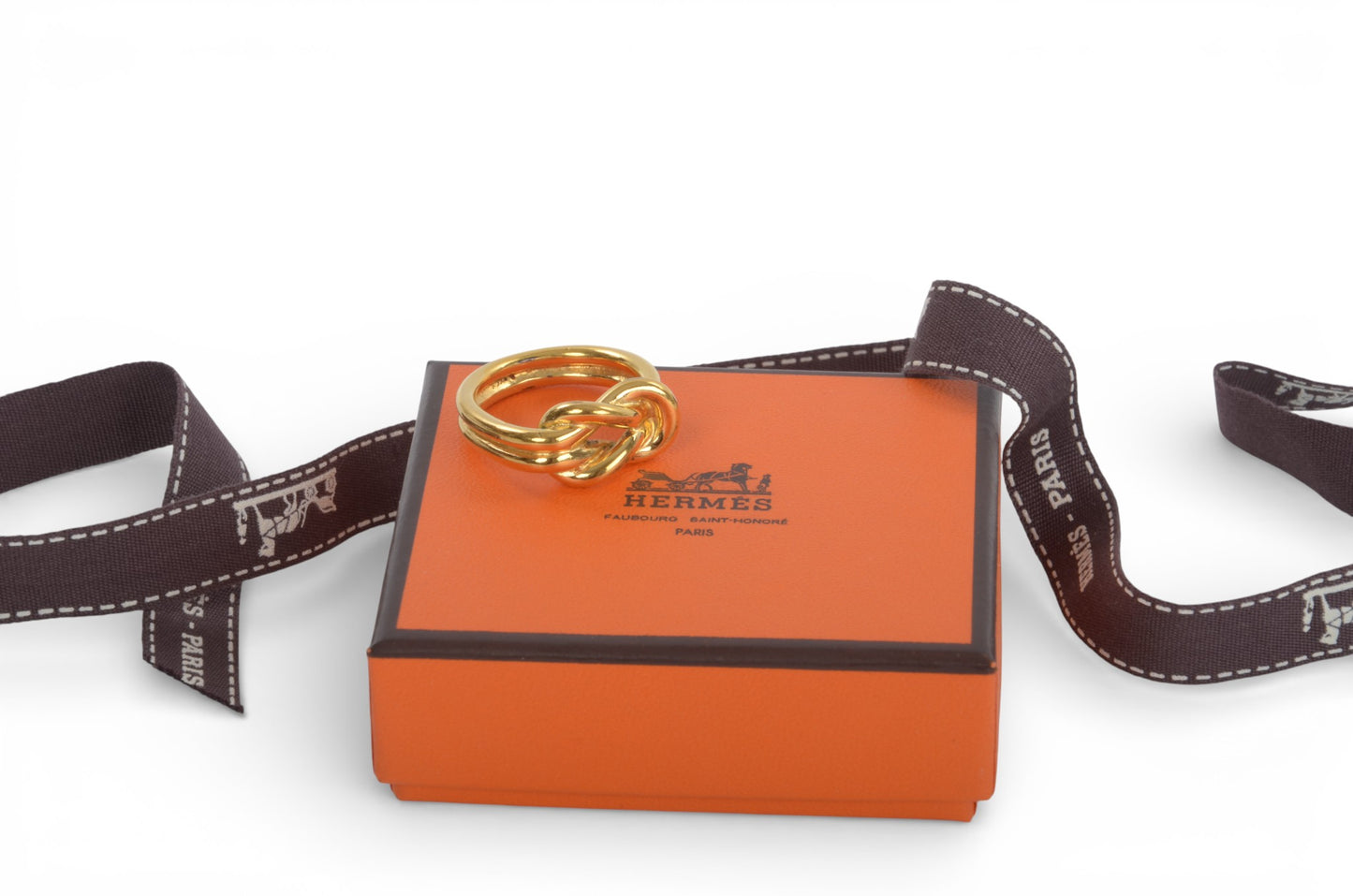 Hermès Gold Tone Atame Knot Scarf Ring Pin Vintage Designer Classic Authentic