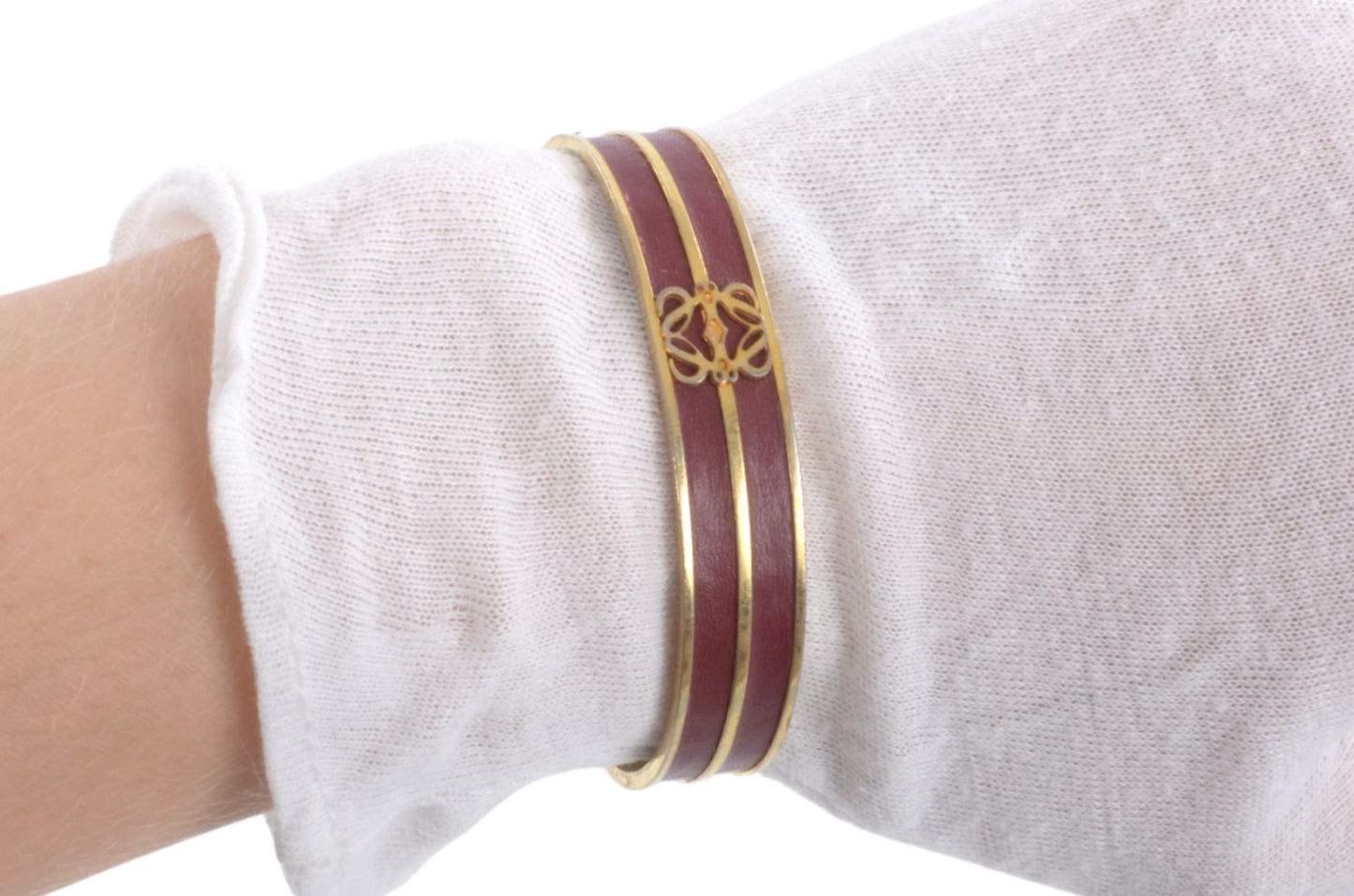 Loewe Anagram Bangle Bracelet Ladies Red Gold Cuff Vintage Designer Classic Authentic