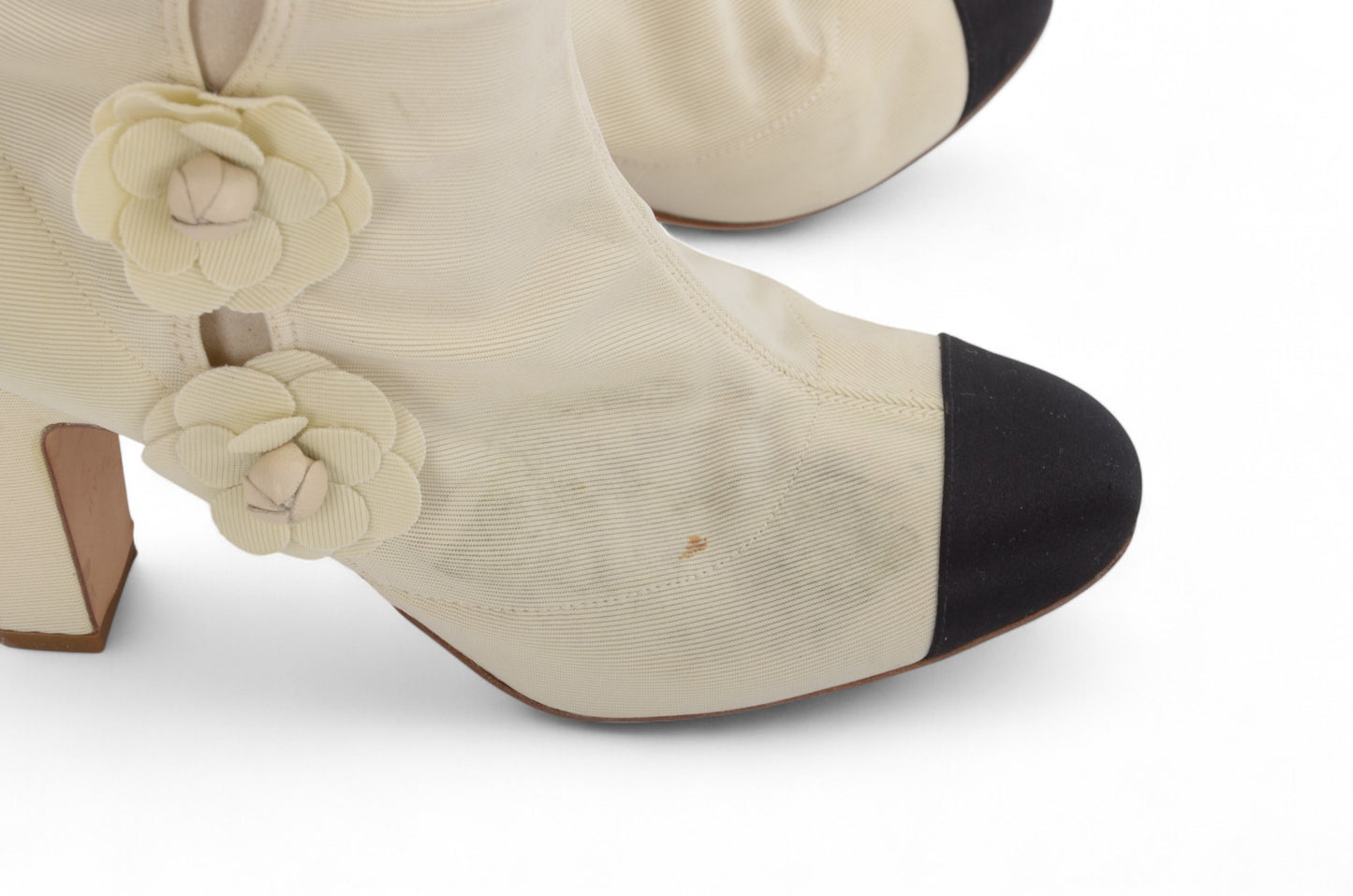 Chanel Camellia Tight Boots Heels Limited Series Resort 2011 Runway Rare Ecru Size 36 1/2C