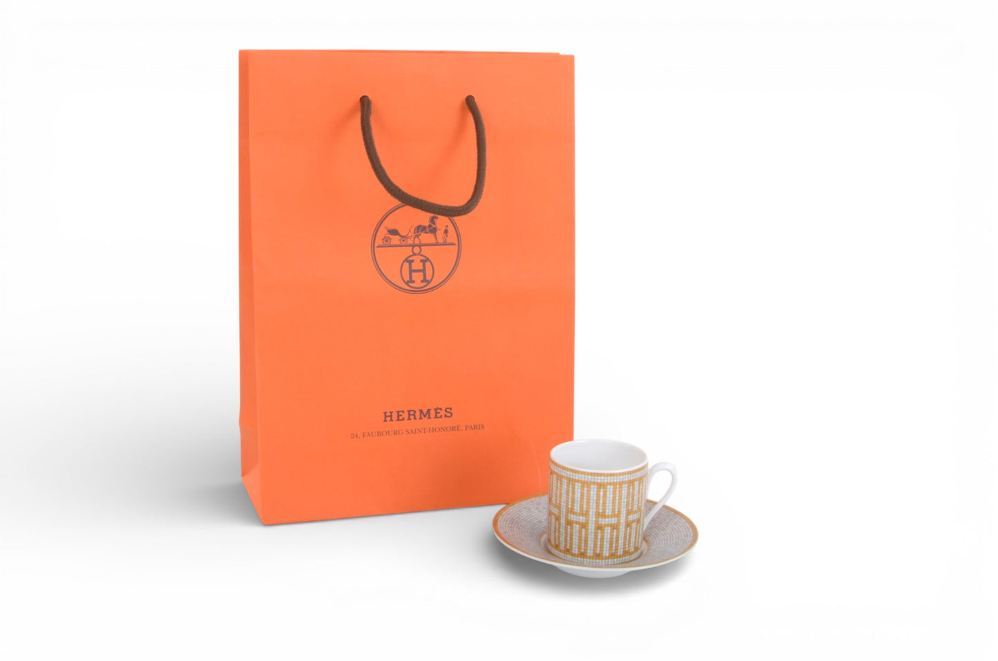 Hermès Mosaique au 24 Gold Coffee Cup and Saucer Porcelein Interior Benoit Pierre Emery