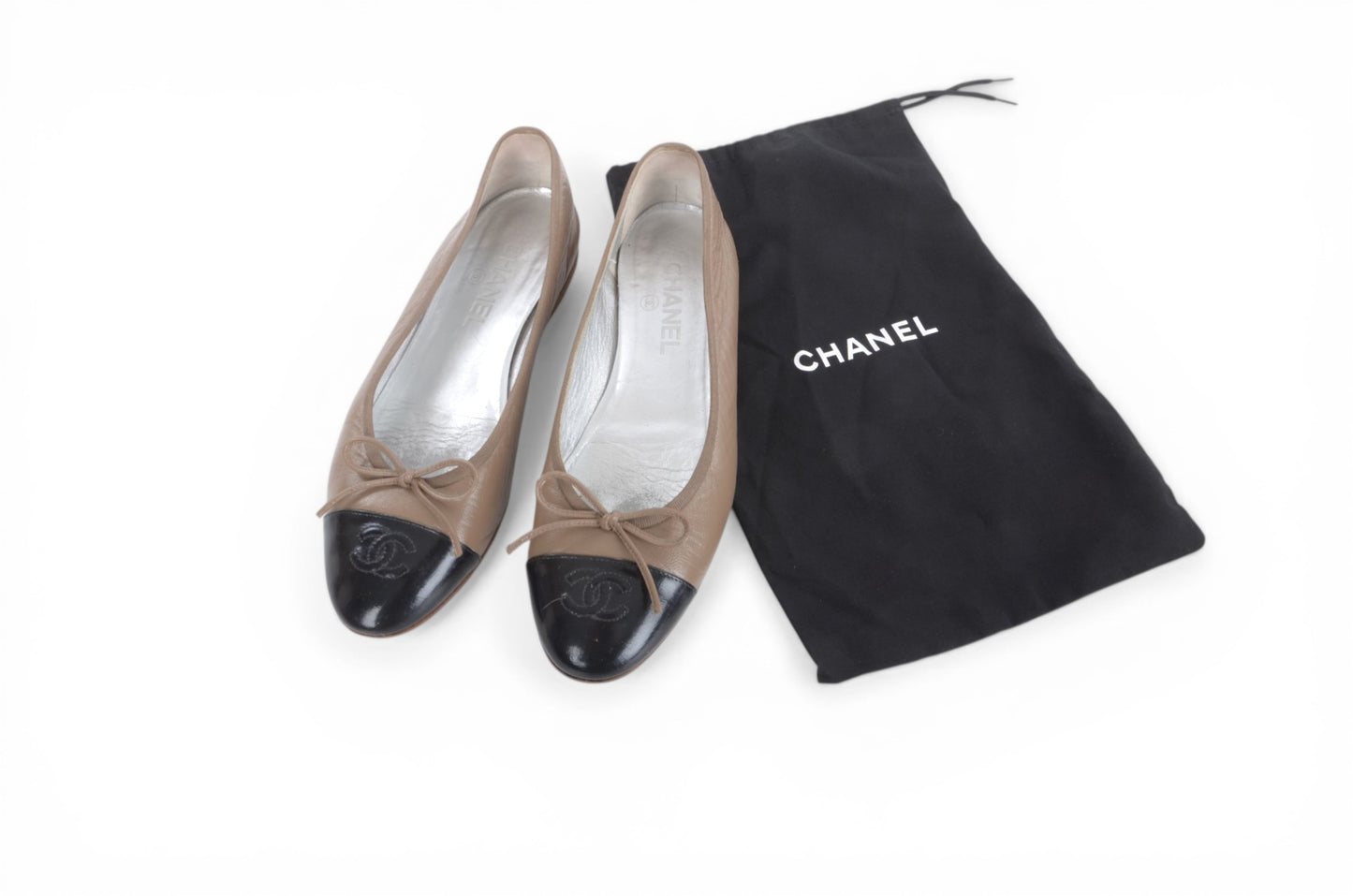 Chanel Ballet Flats Shoes Ballerina Ballet Flat Pumps Ribbon Leather Vintage Size 39C
